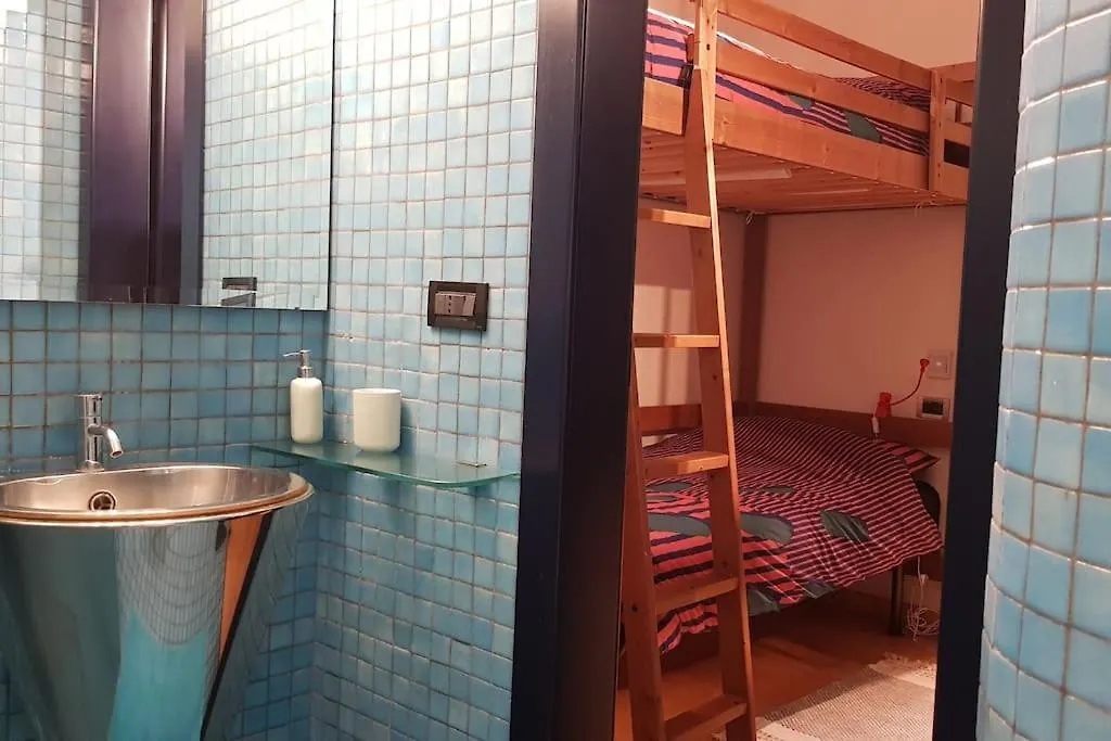 Apartment In The Heart Of Historic Center, Bologna 0*,