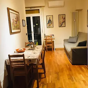  Apartment Giorgio's Station