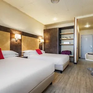 4* Hotel Jr Amadeus